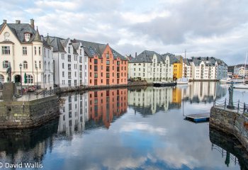 David-Wallis-cccweb_Davidwallis_Alesund-Harbour