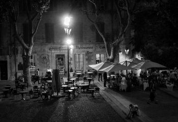 Martyn-Smith-Papal-cafe