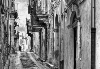 paul-jones-cccweb_pauljones_SicilianStreetScene