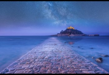 Shaun-Little-CCCWEB_Shaun-Little_The-Mount-at-Night